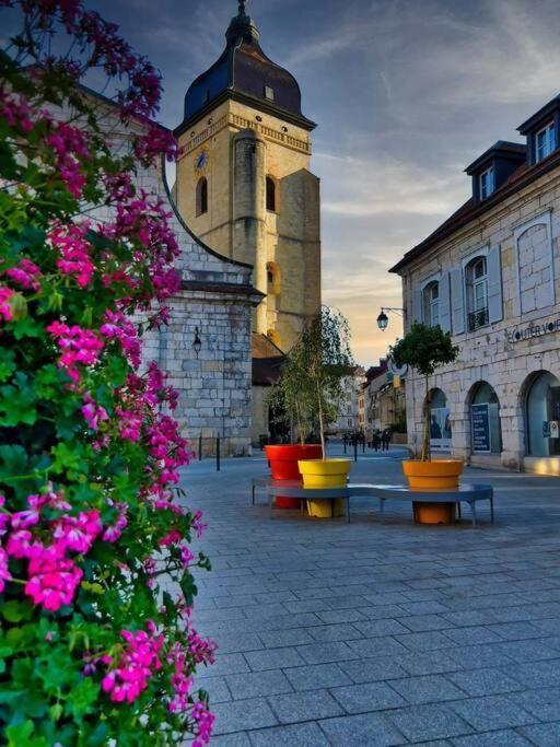 Le P'Tit Saint-Pierre - Centre Ville - Parking Pontarlier Dış mekan fotoğraf